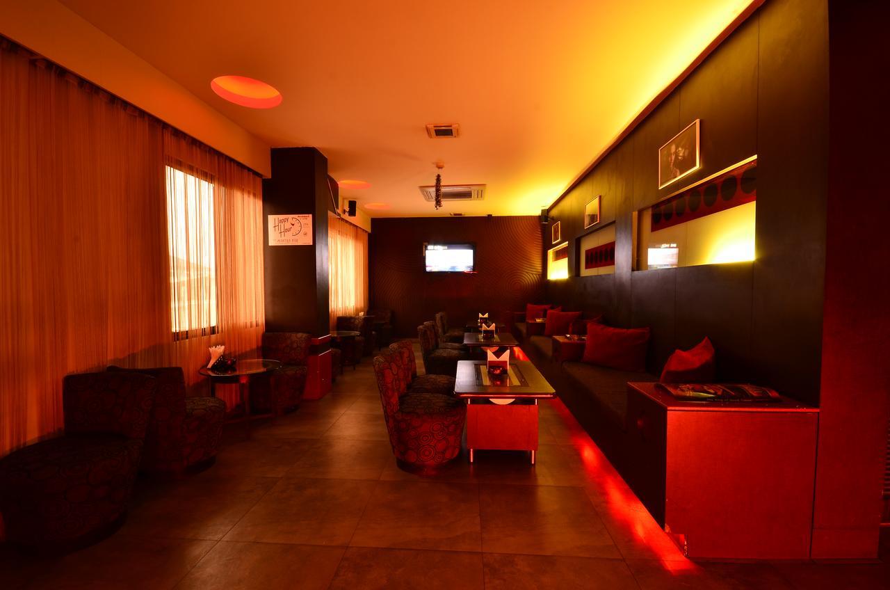 Hotel Rajawas Dibrugarh Exterior photo